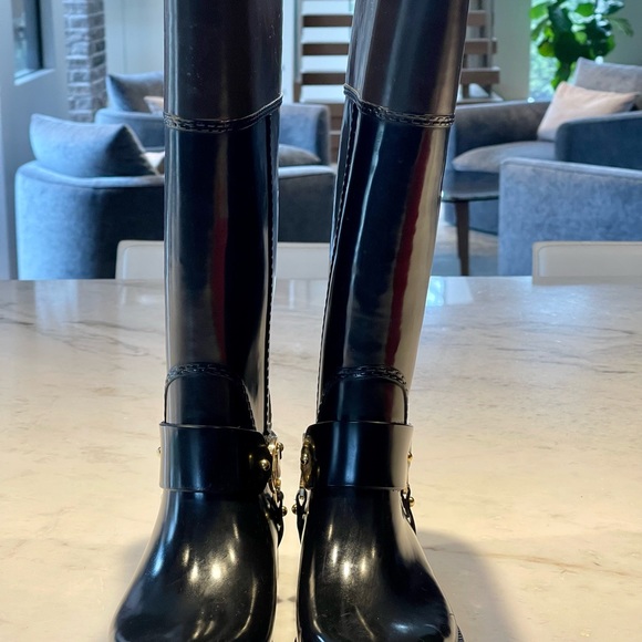 Michael Kors Rainboots - Size 8 - Picture 6 of 10